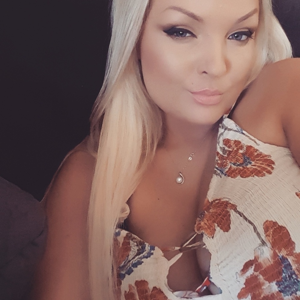 Meet your Posher, prettyCRISTYANN911